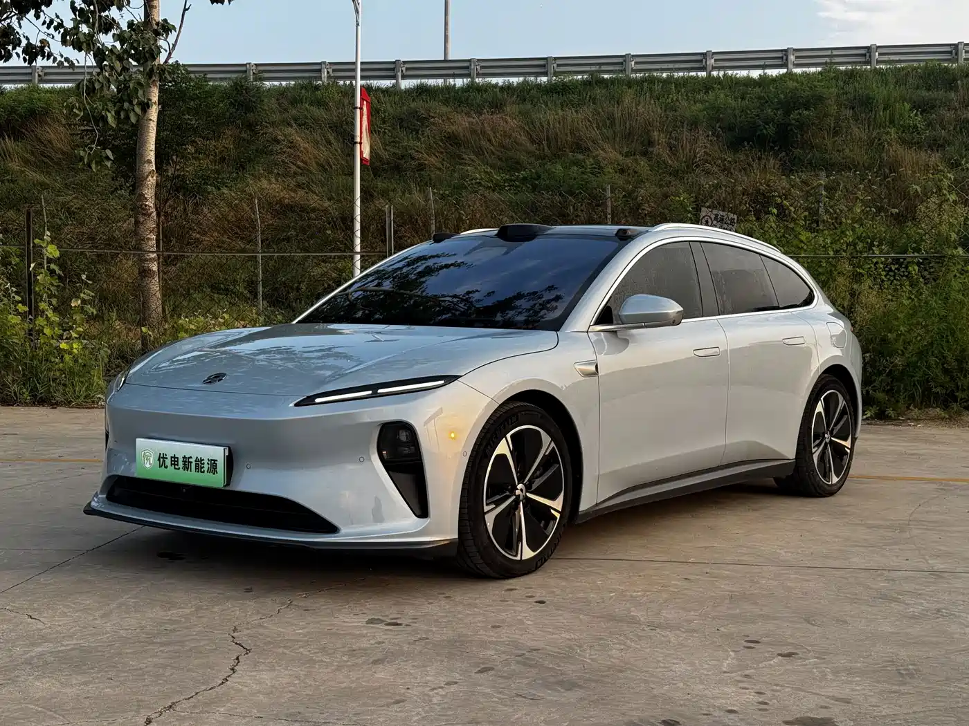 NIO ET5T 2024