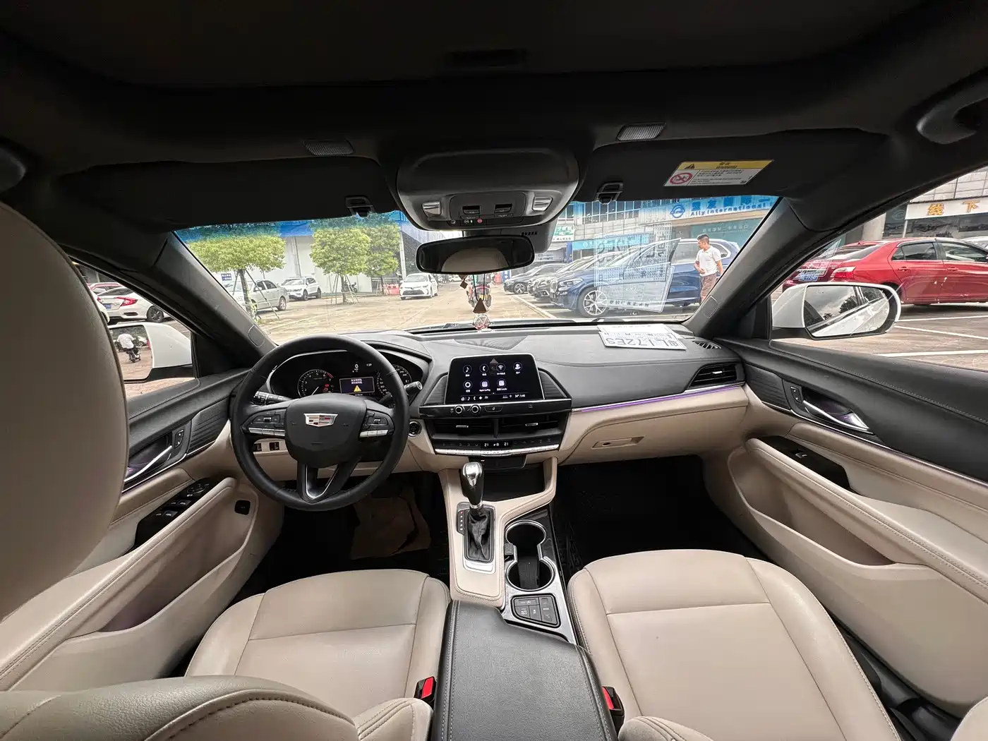 Photo 8 - Cadillac CT4