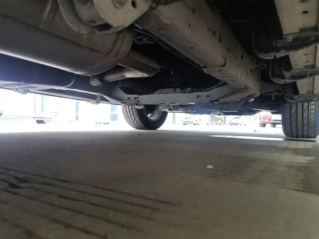 Maxus D90 2017 2017 2.0T Automatic 2WD Uranus