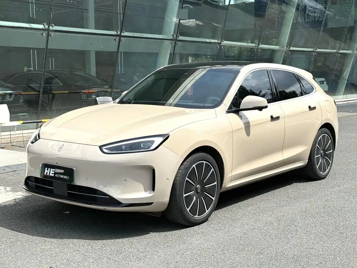 HIMA M5 2022
