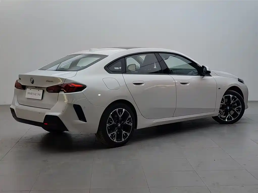 BMW 2 Series 2025 2025 225L M Sport Package