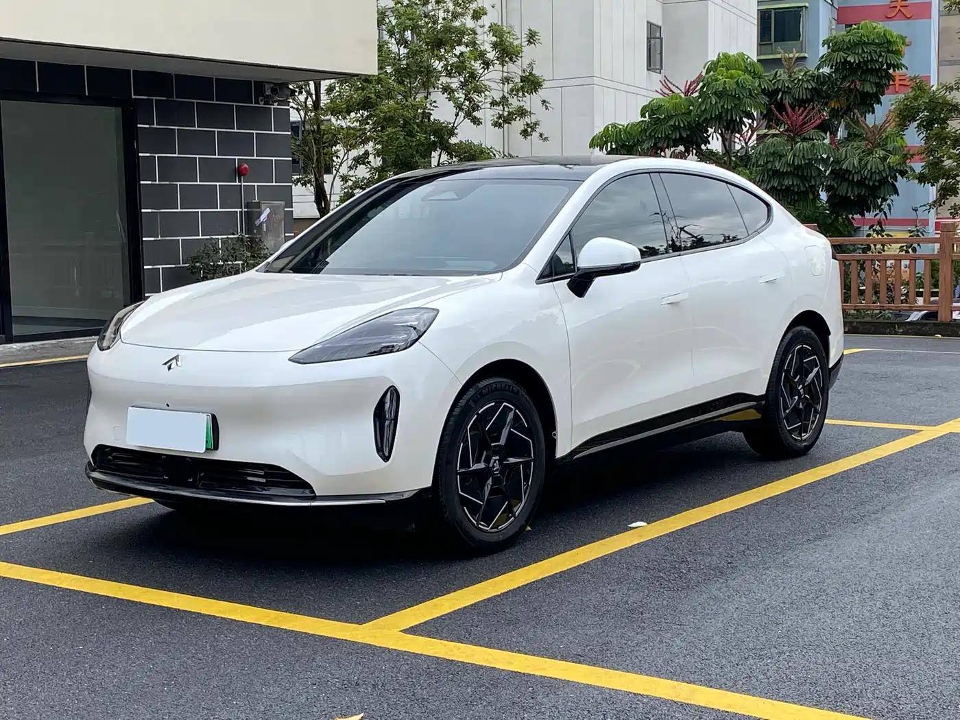 GAC Haobo Hyper HT 2024 2023 670 RWD Ultra High Voltage Edition