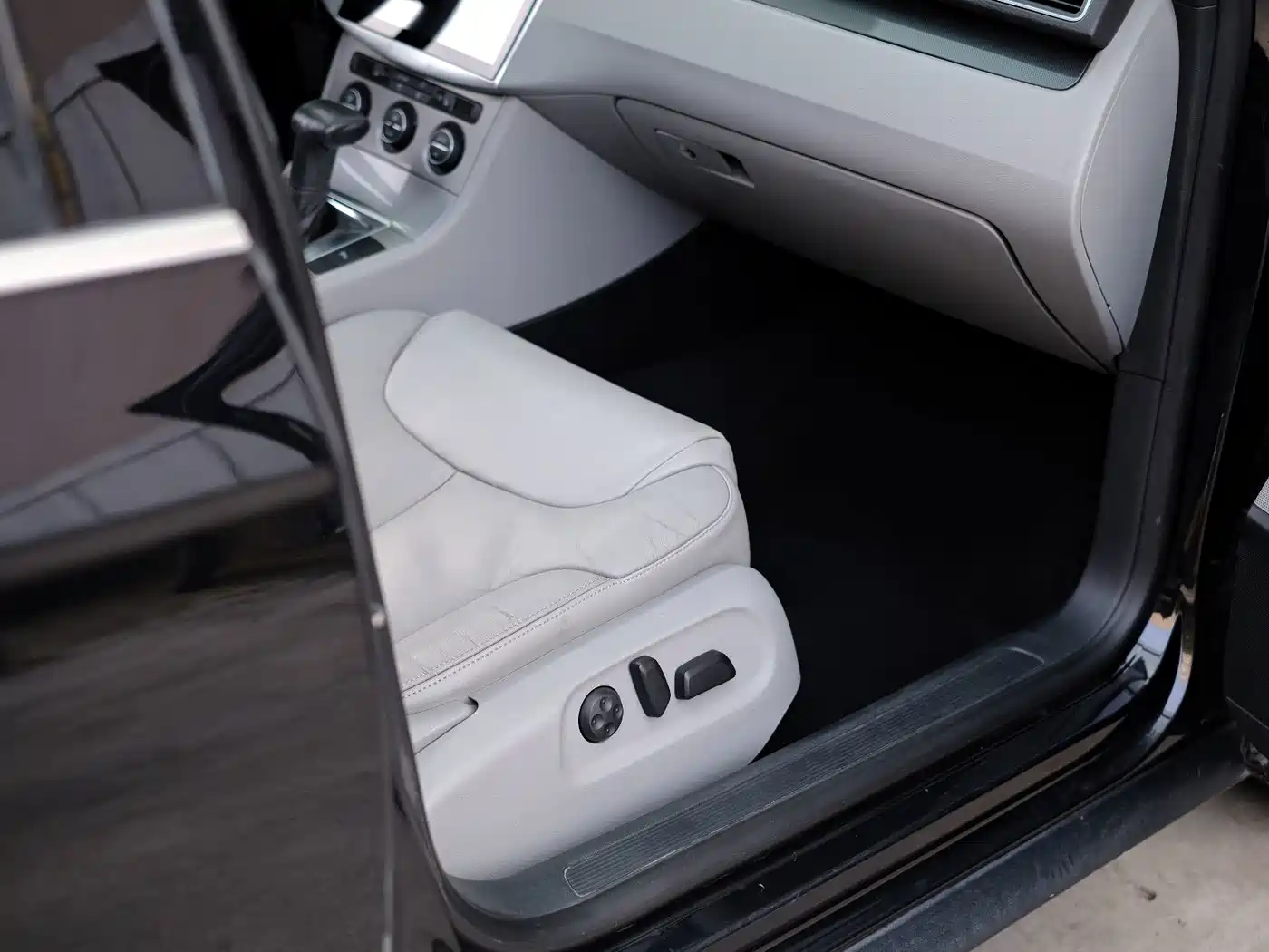 Volkswagen Magotan 2010 2011 1.4TSI Elite