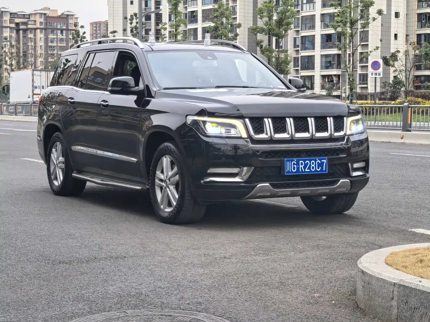 BAIC ORV Beijing Offroad BJ90 2016 3.0T Government Edition фото 3