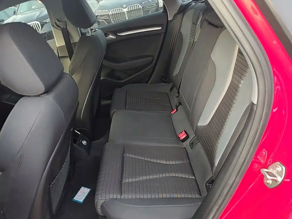 Photo 17 - Audi A3