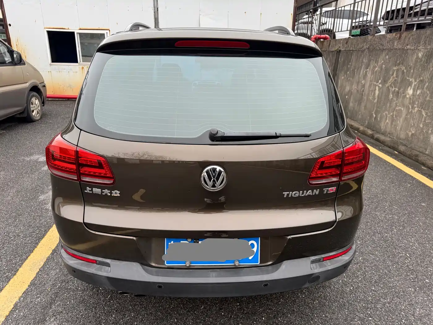 Volkswagen Tiguan 2015 1.8TSI Automatic 2WD Trendline фото 5