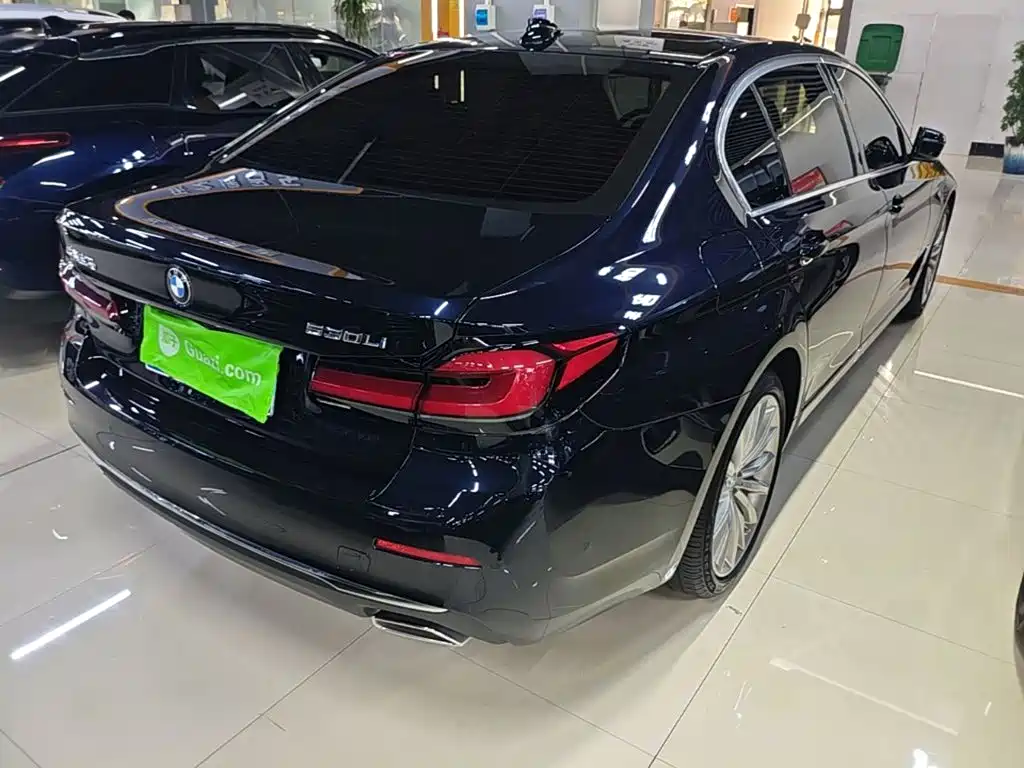 Фото 7 - BMW 5 Series