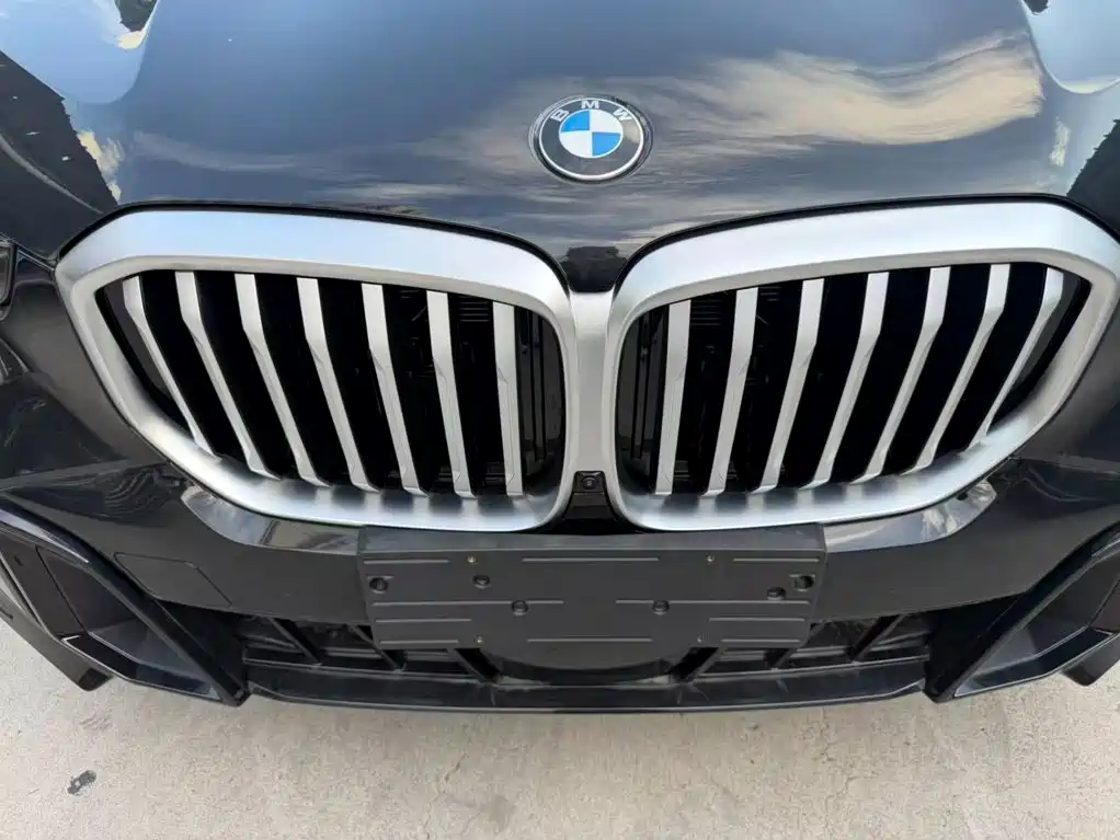 BMW X5 2026 2026 Facelift xDrive 30Li Exclusive M Sport Shadowline Package