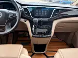 Фото 12 - Buick GL8