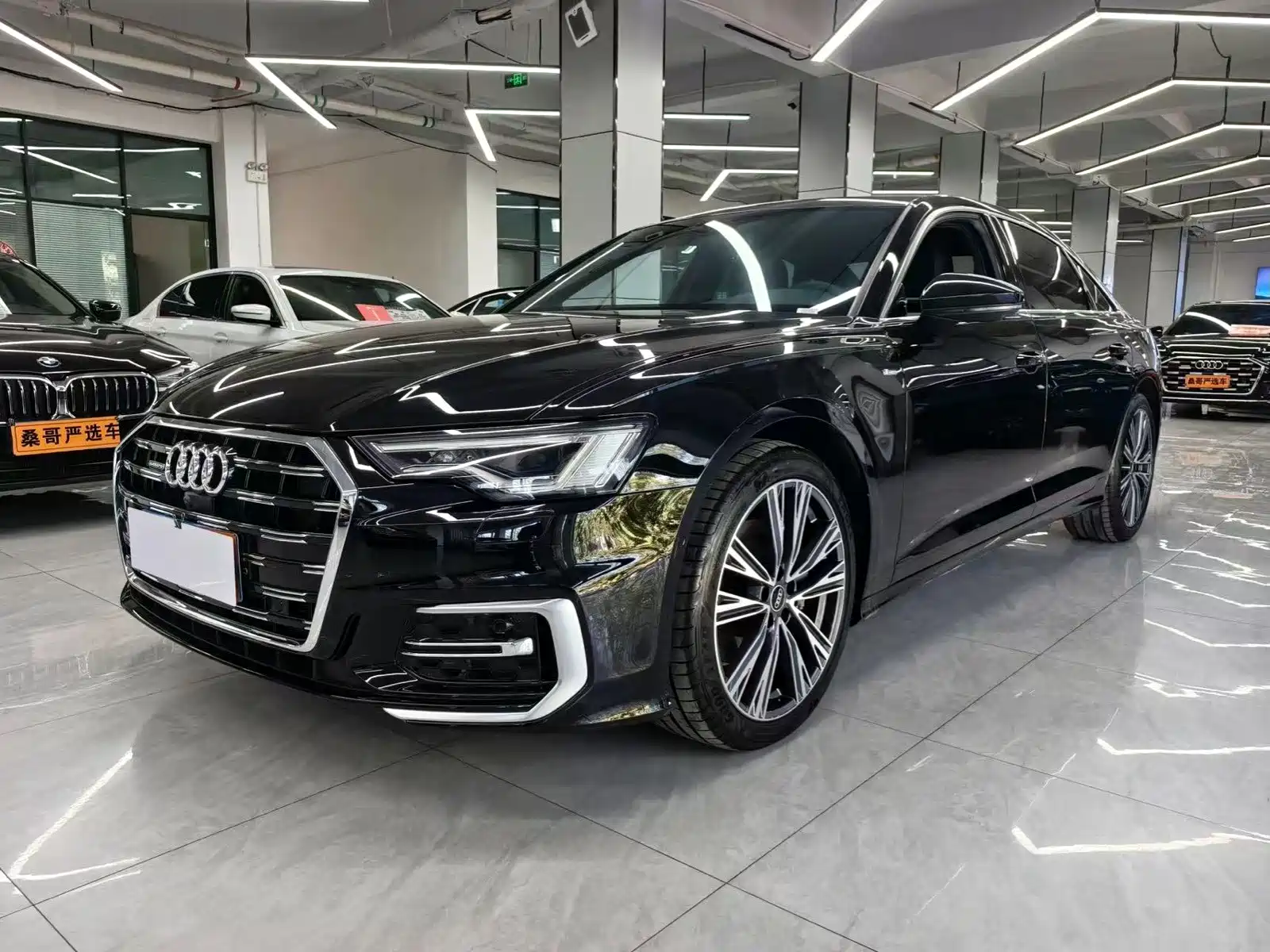 Photo 1 - Audi A6L