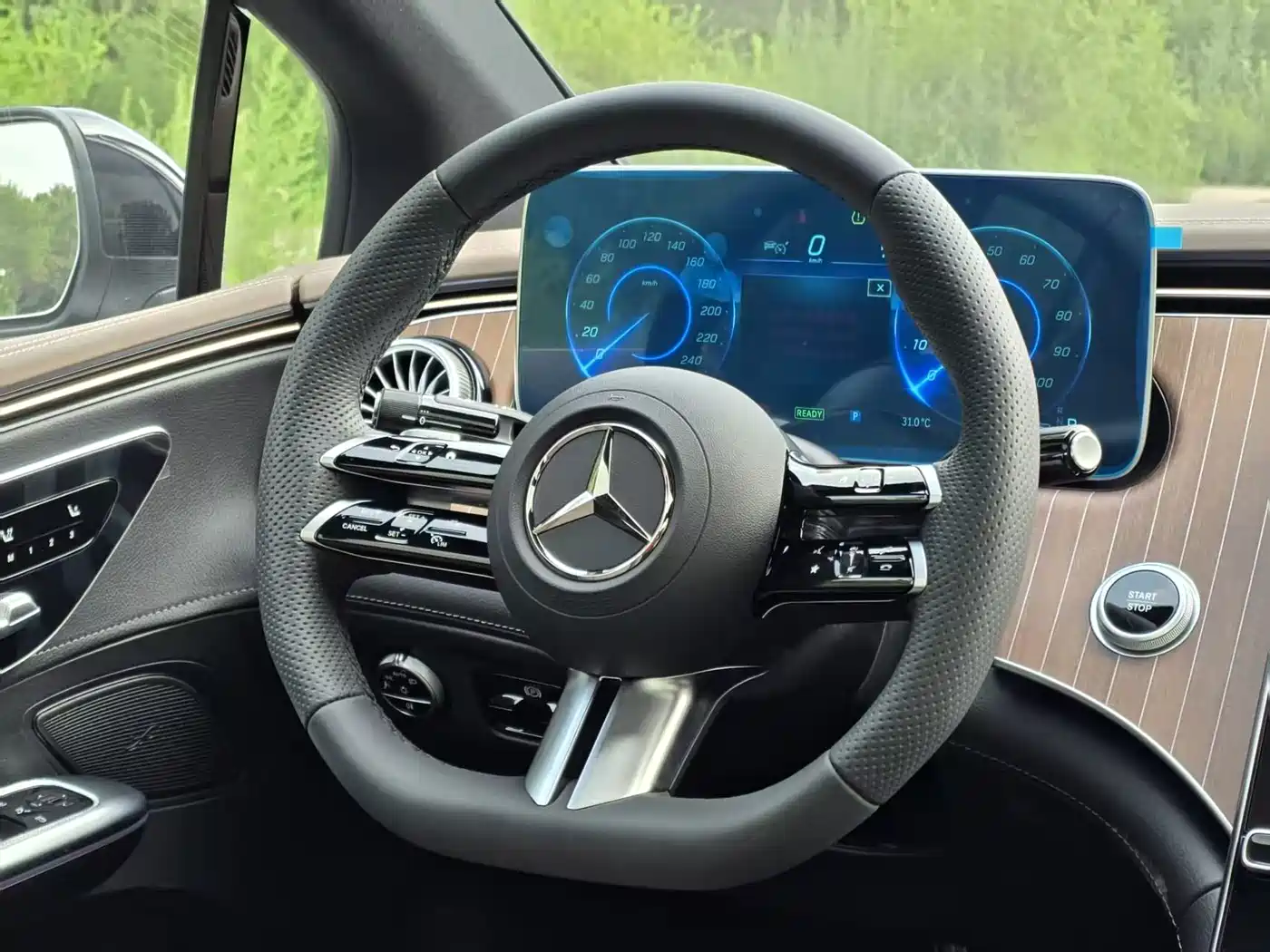 Mercedes-Benz EQE 2025 2025 500 4MATIC Pioneer