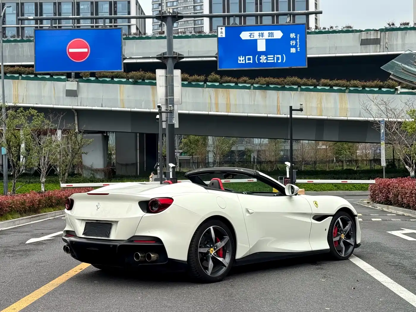 FERRARI PORTOFINO