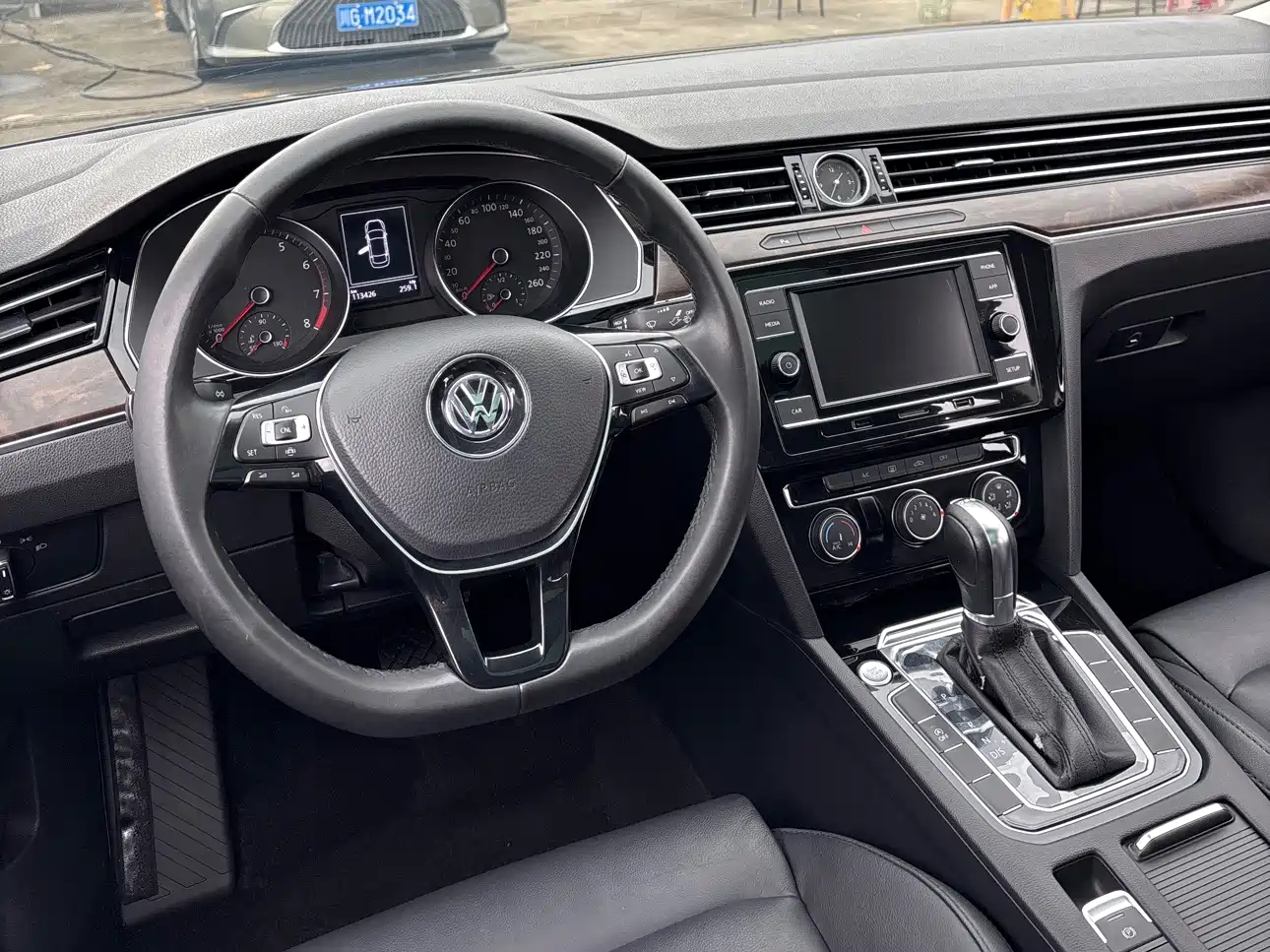 Volkswagen Magotan 2019 330TSI DSG Leading China V фото 12