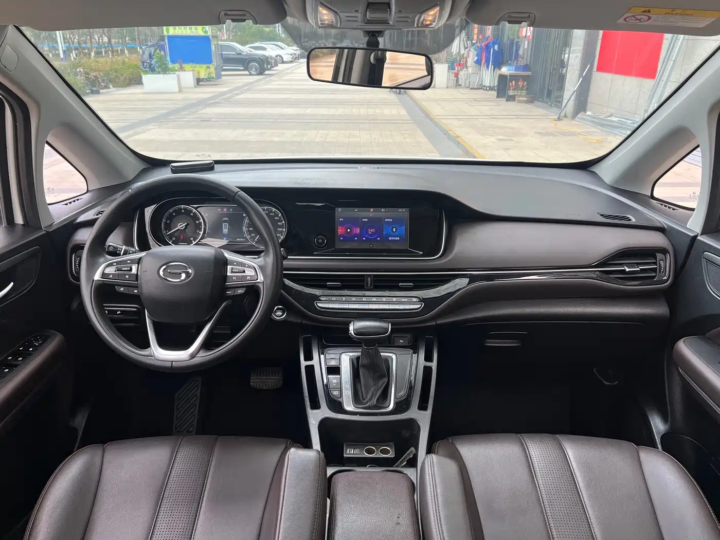 GAC Trumpchi Trumpchi M6 2019 270T DCT Luxury Edition (7-seater) (China VI) фото 8