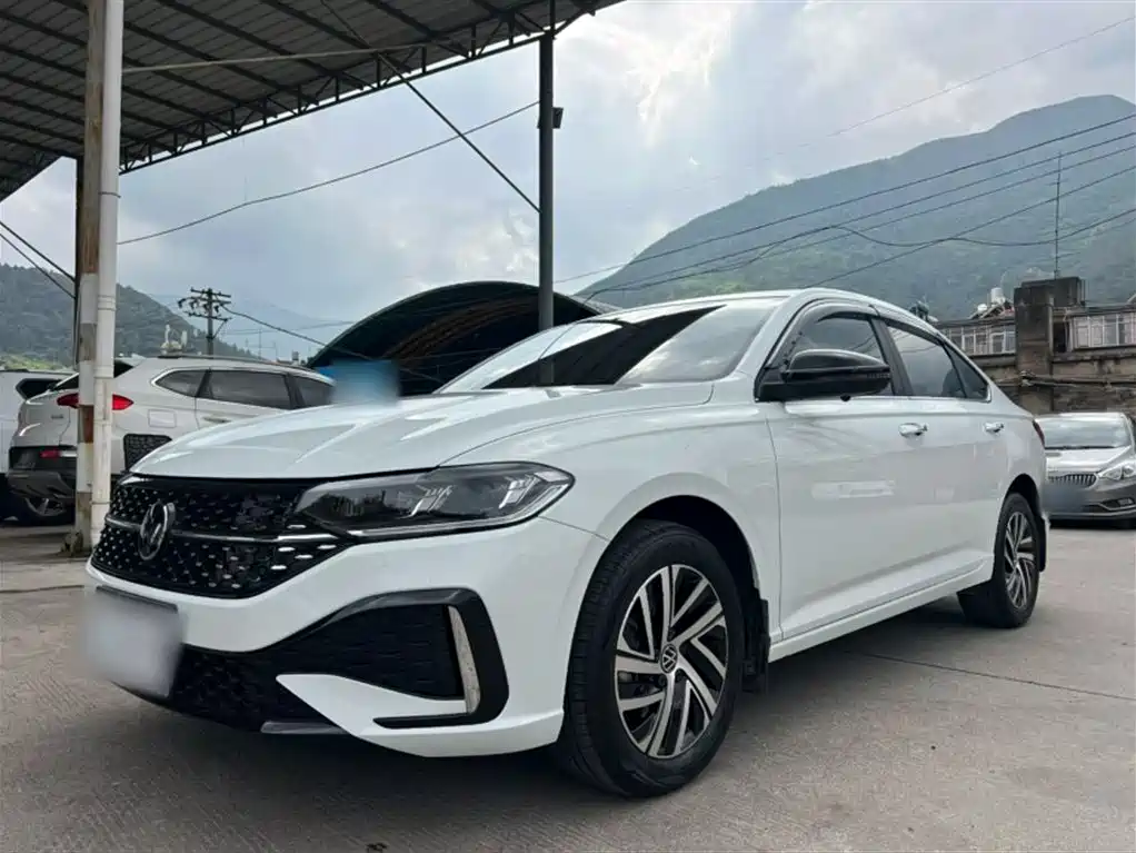 Volkswagen Lavida 2024 Model 300TSI DSG Starlight Full Comfort Edition фото 2