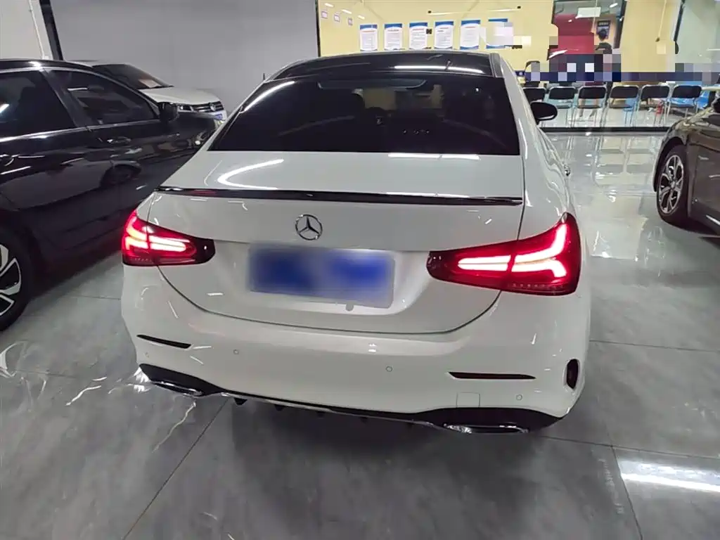 MERCEDES-BENZ CLASS A