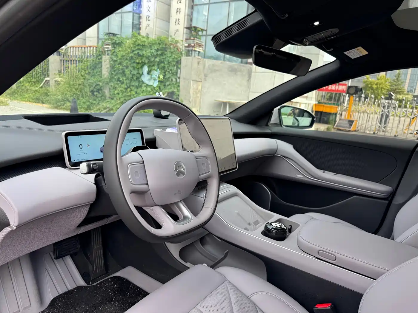 NIO ET5 2026 2026 Limited Edition Skyfarer Package