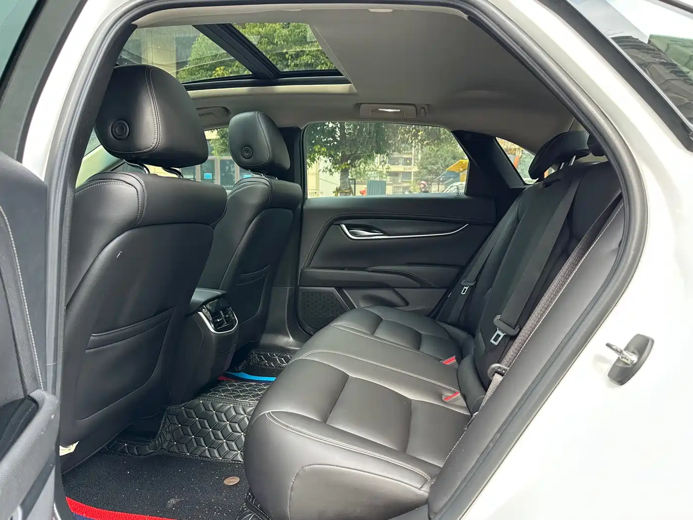 Cadillac XTS 2018 28T Technology фото 9