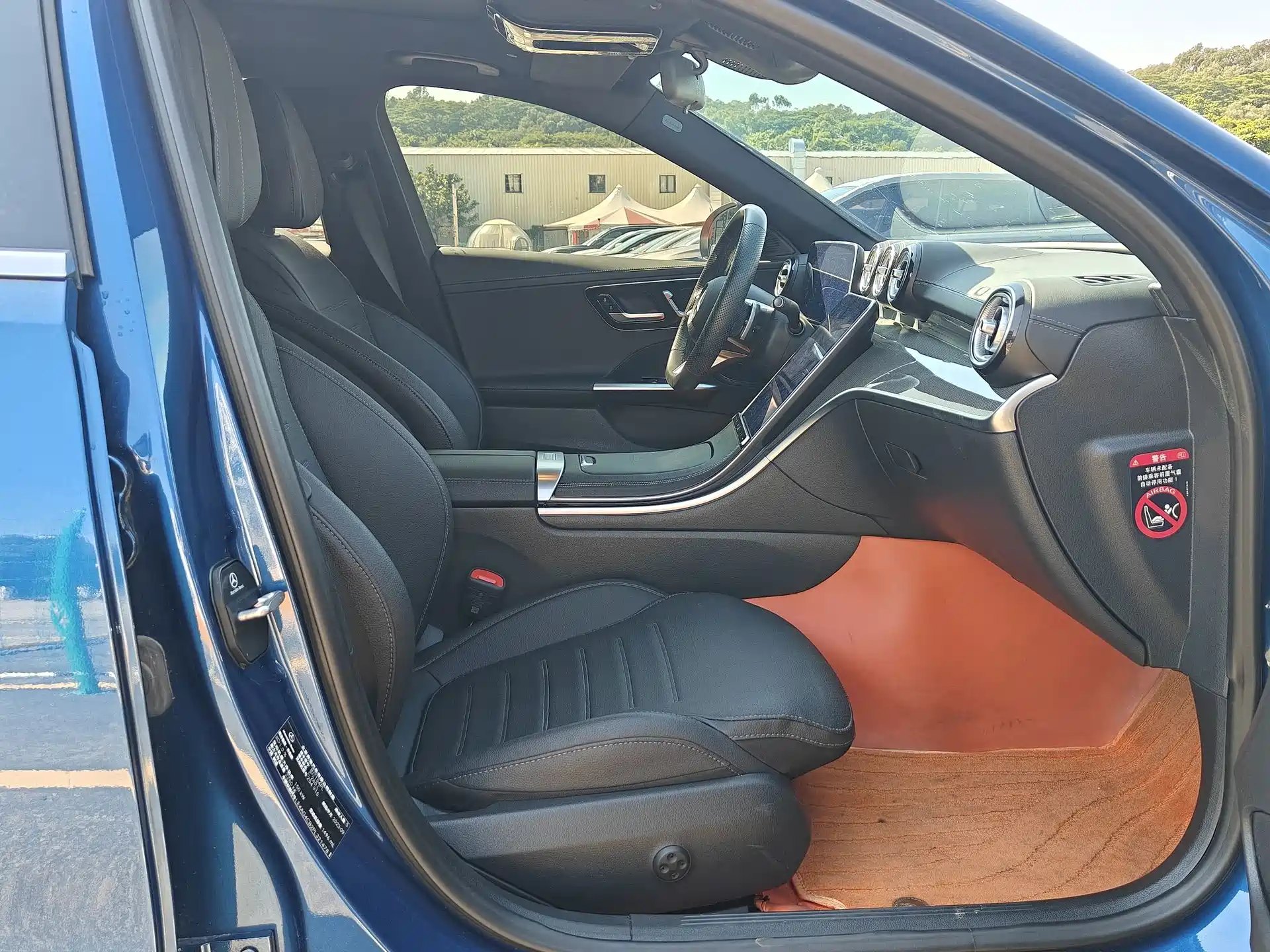 Фото 12 - Mercedes-Benz C-Class