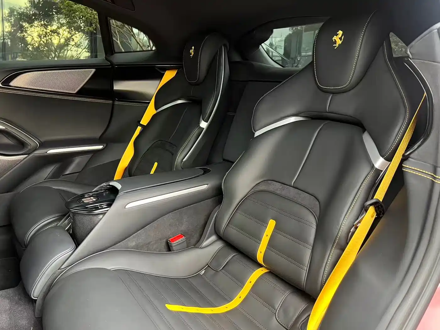 Ferrari Purosangue 2026 2023 6.5L V12