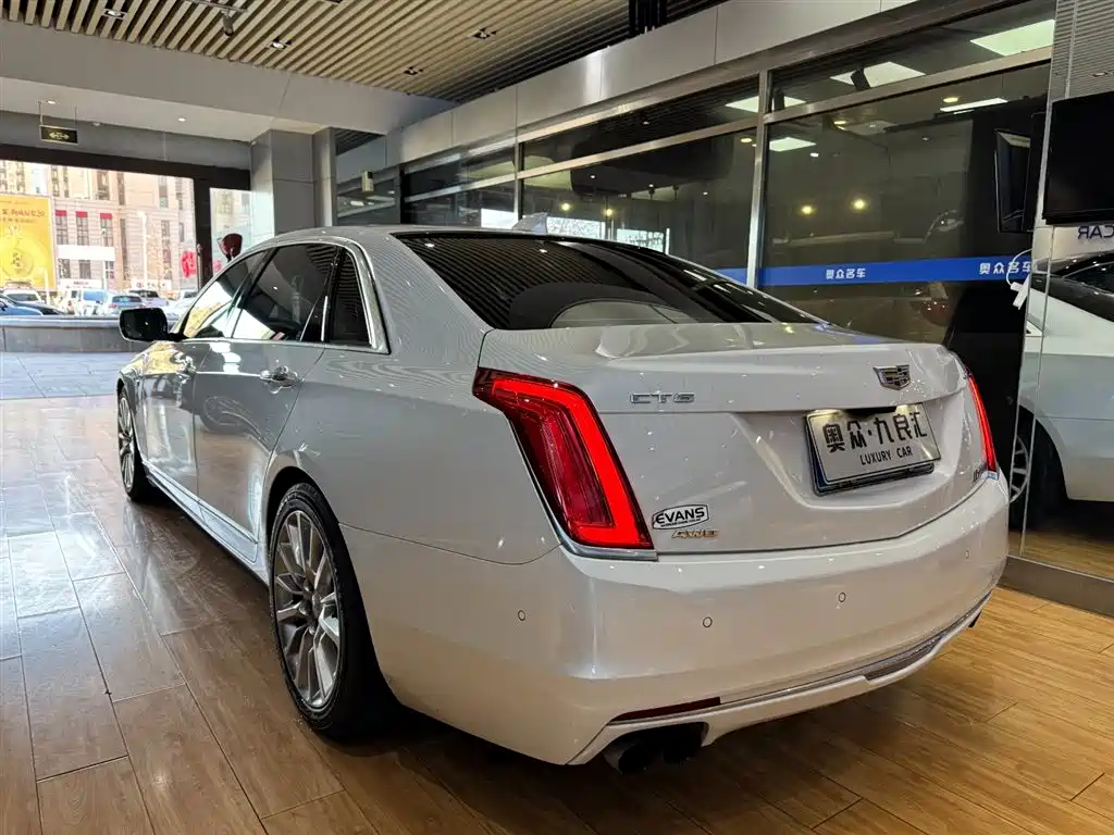 Cadillac CT6 2016 40T Platinum Edition фото 4