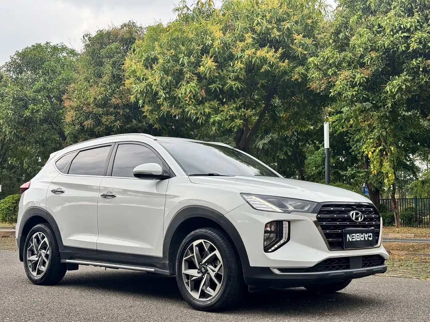 Фото 3 - Hyundai Tucson