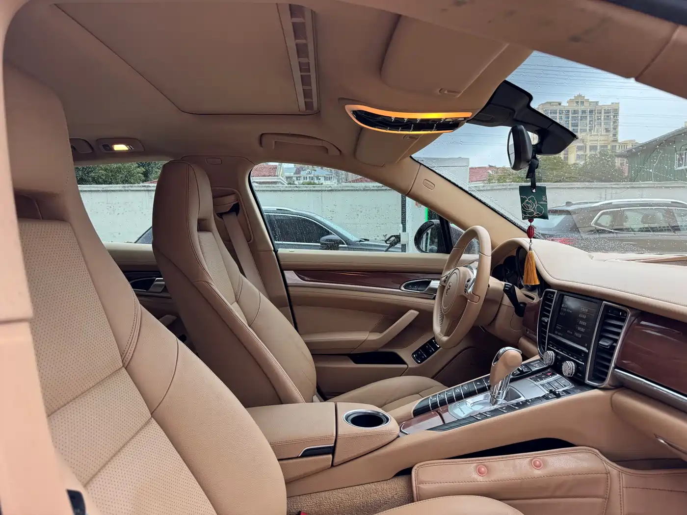Porsche Panamera 2013 Panamera 4 Platinum Edition 3.6L фото 13