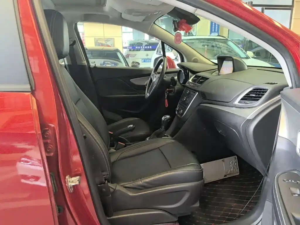 Фото 20 - Buick Encore