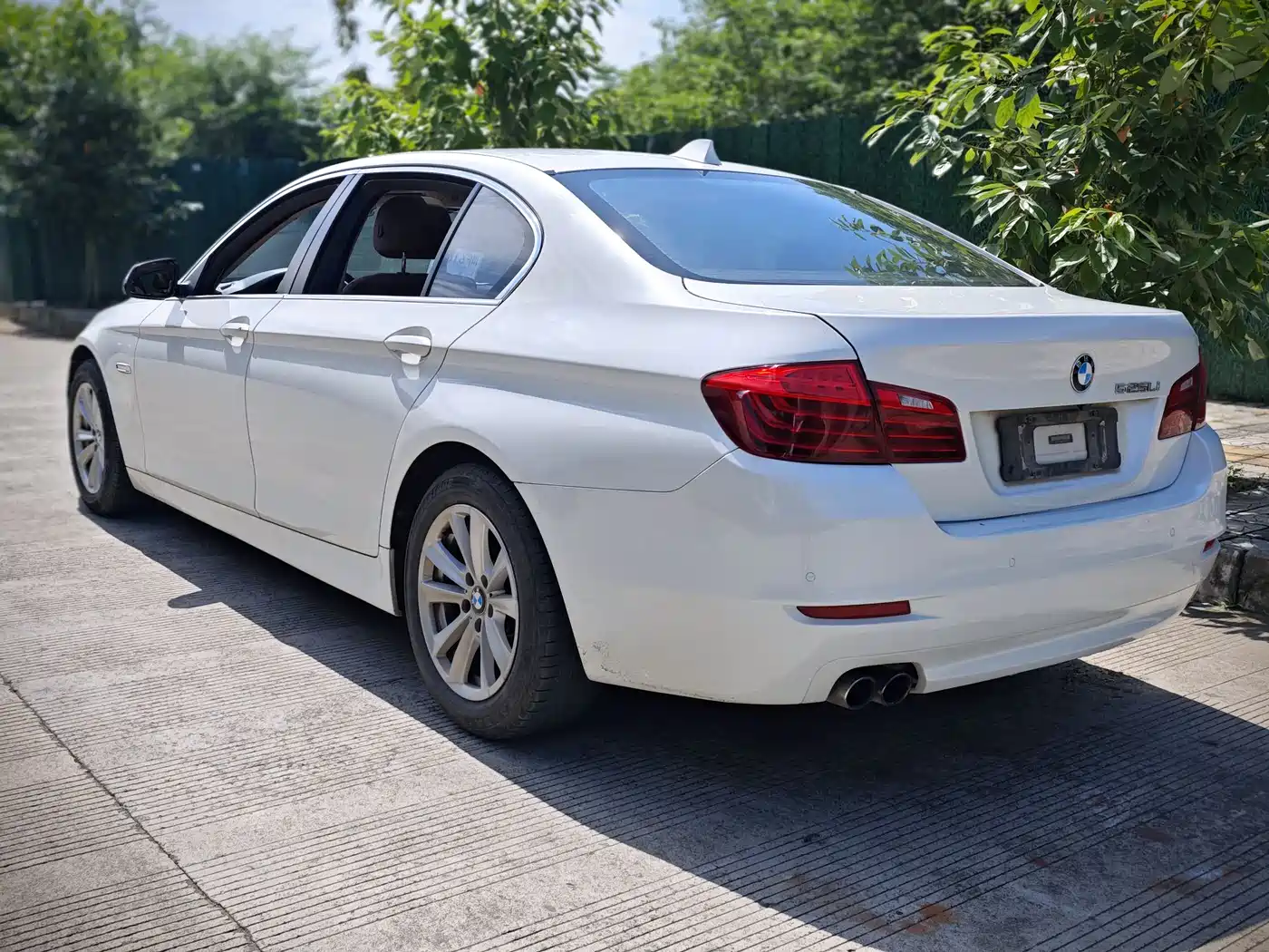 BMW 5 Series 2014 520Li Elegance фото 9