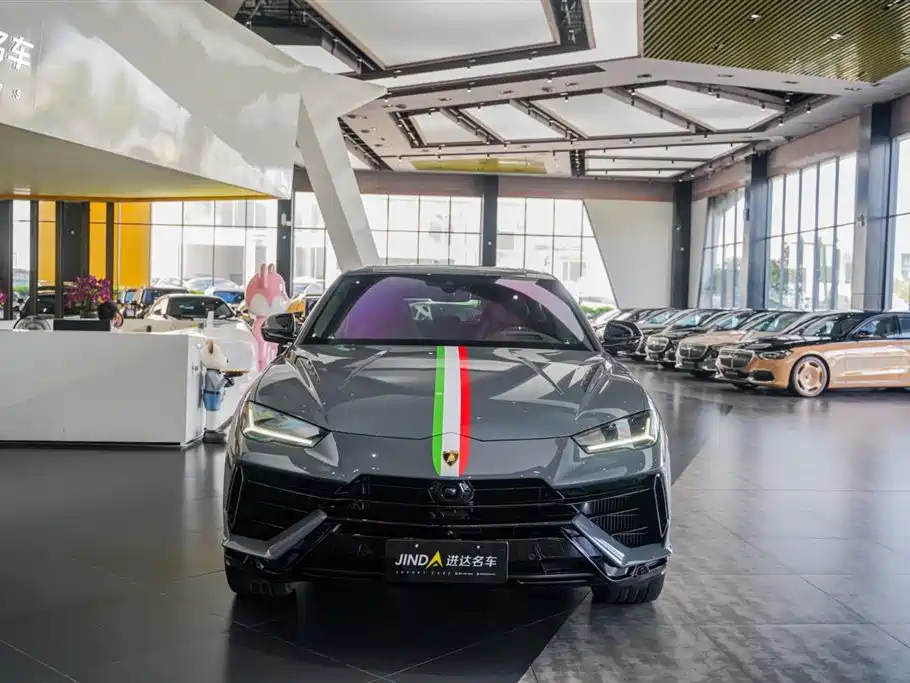 Lamborghini Urus 2024 2023 4.0T V8 S