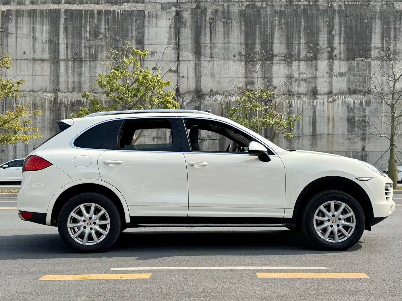 Porsche Cayenne 2011 Cayenne 3.0T фото 12