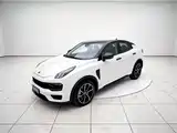 Фото 1 - Lynk & Co 05