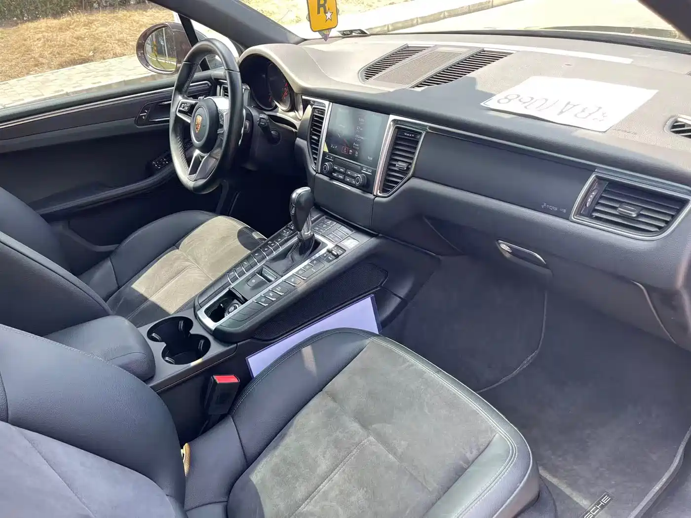 Porsche Macan 2017 Macan 2.0T фото 15