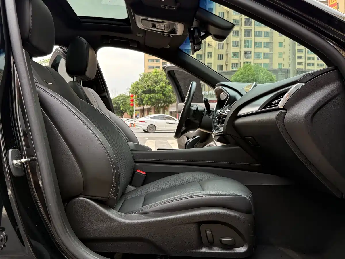 Cadillac CT5 2021 28T Luxury фото 21
