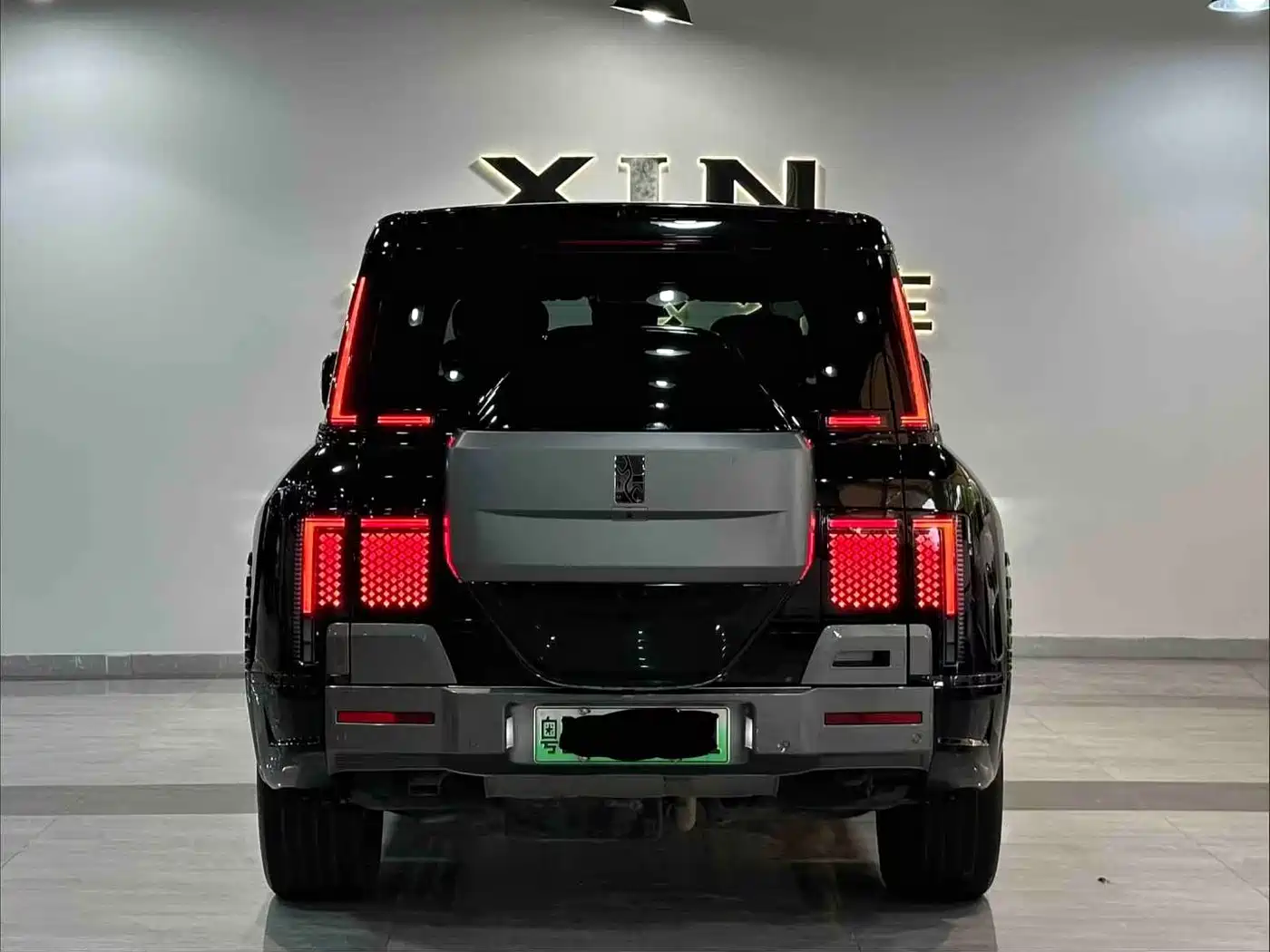 2026 Yangwang U8