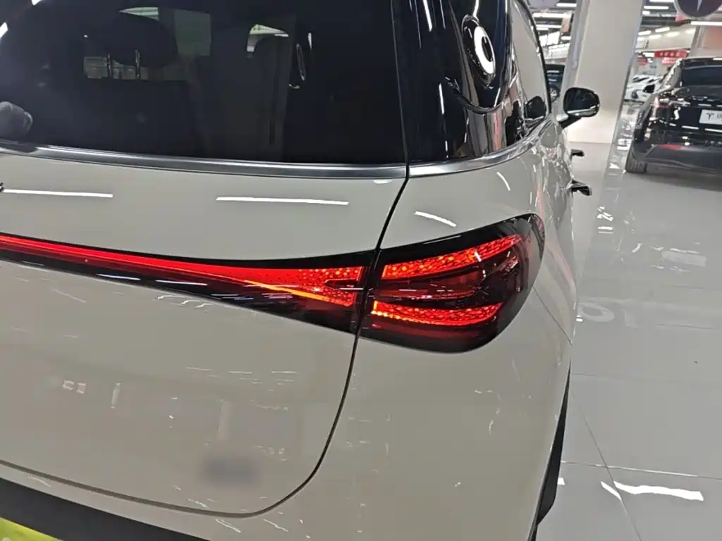 smart Elf #1 2025 2026 Agile New Luxury Edition
