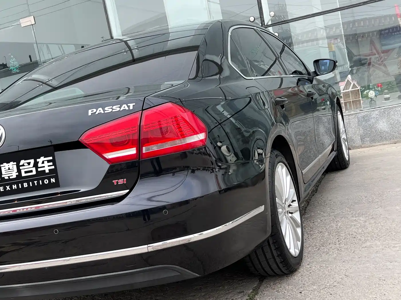 Volkswagen Passat 2012 2011 2.0TSI DSG Ultimate