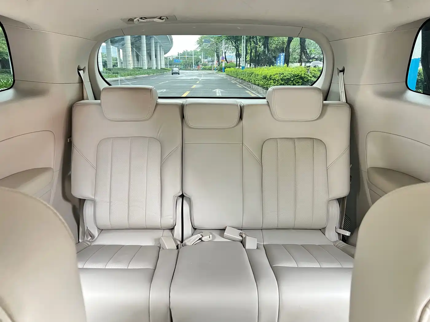 GAC Trumpchi Trumpchi M8 2018 320T Exclusive Edition фото 18