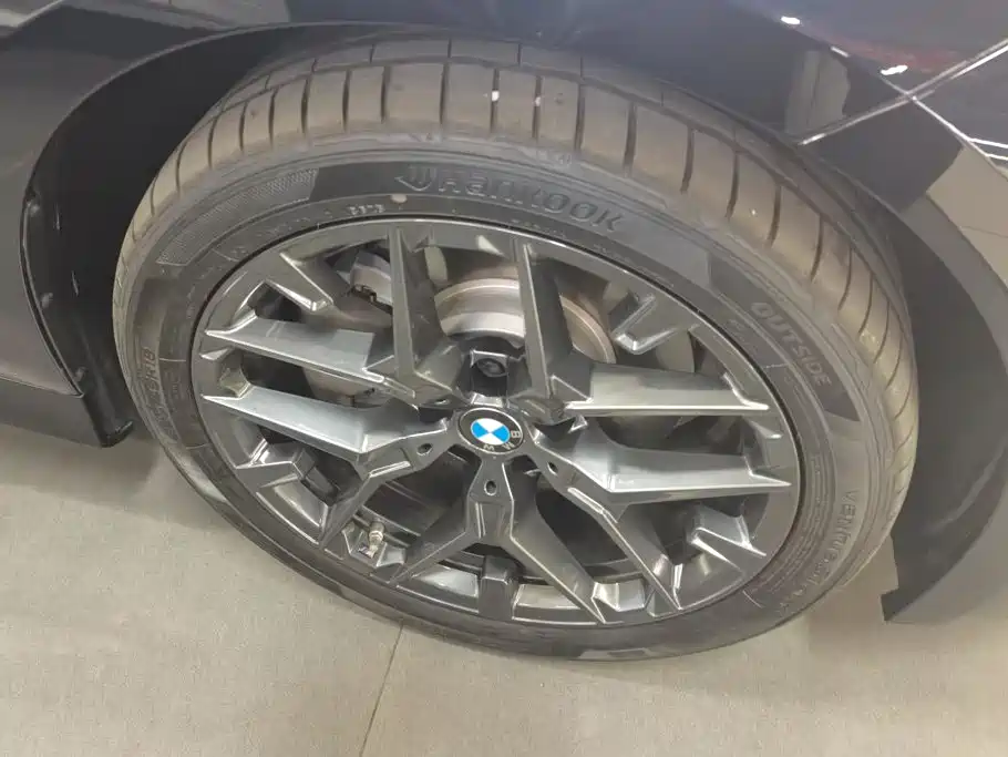 BMW 3 Series 2026 2026 330Li Excellence M Sport Shadowline Package