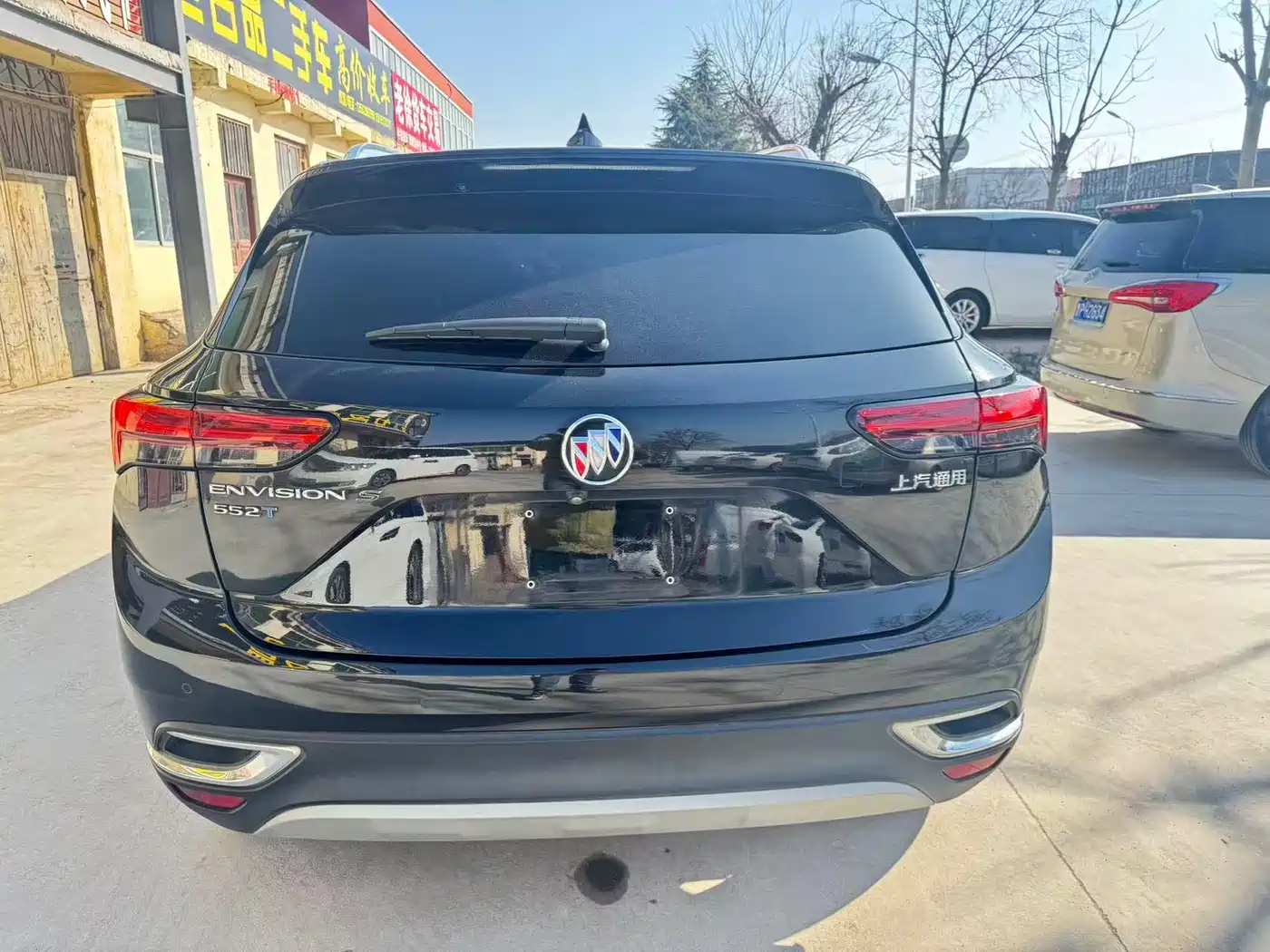 Buick Envision S 2023 Envision S 552T FWD Luxury фото 3