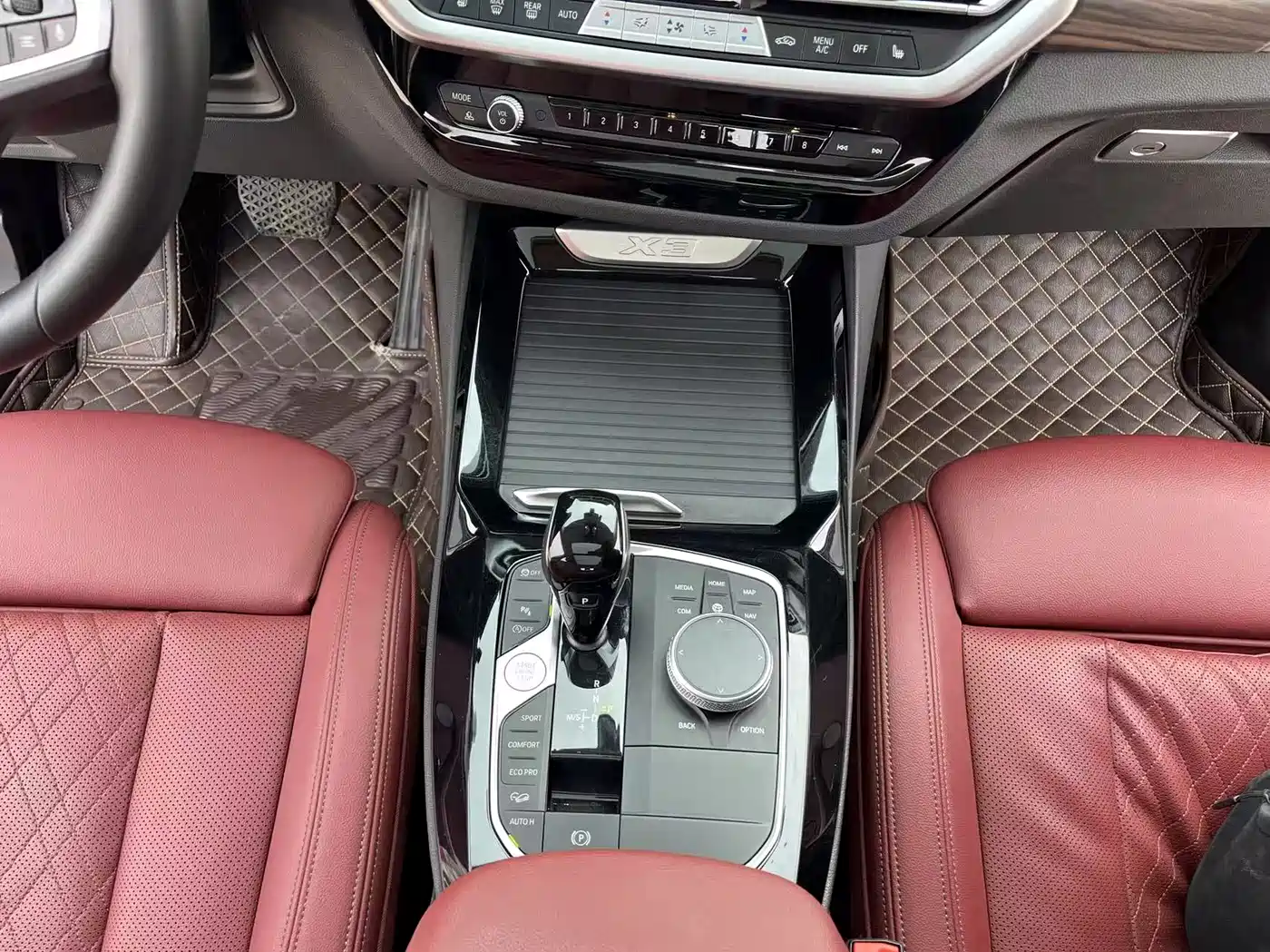 BMW X3 2022 Facelift xDrive30i Leading M Shadow Edition фото 33