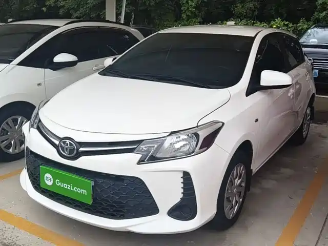 Toyota Vios FS 1.5L CVT, Стремительная