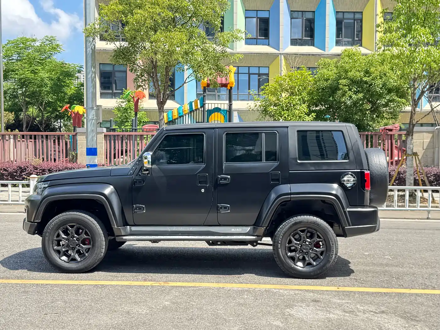 BAIC ORV Beijing Offroad BJ40 2023 2.0D Automatic 4WD Blade Hero Edition Knight Type фото 11