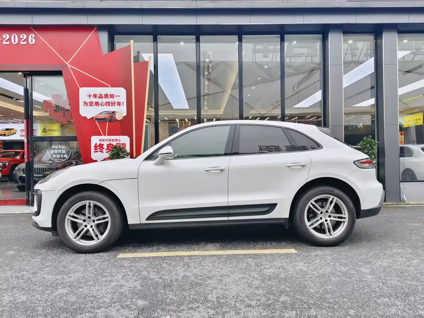 Porsche Macan 2023 Macan 2.0T фото 4