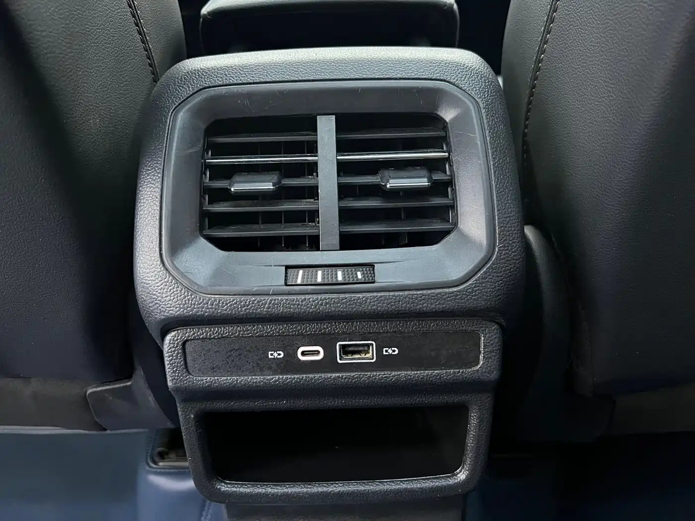 Volkswagen Tharu, миниатюра 12