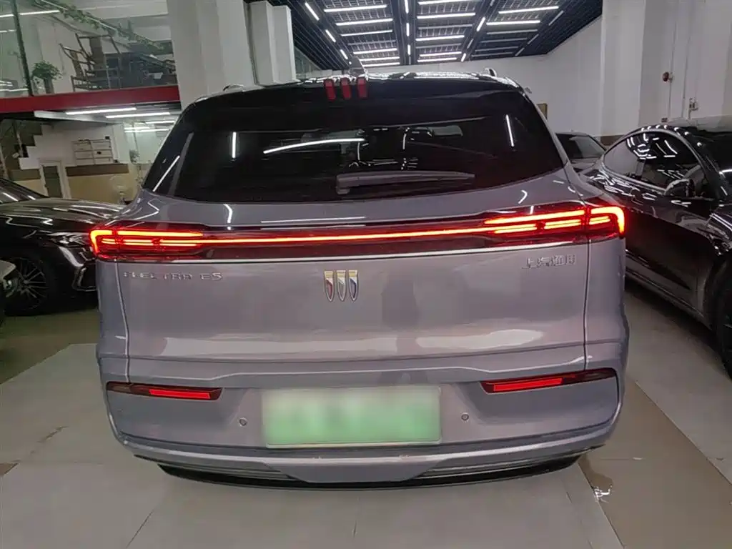 Buick E5 2023 Premium Standard Range Edition фото 6