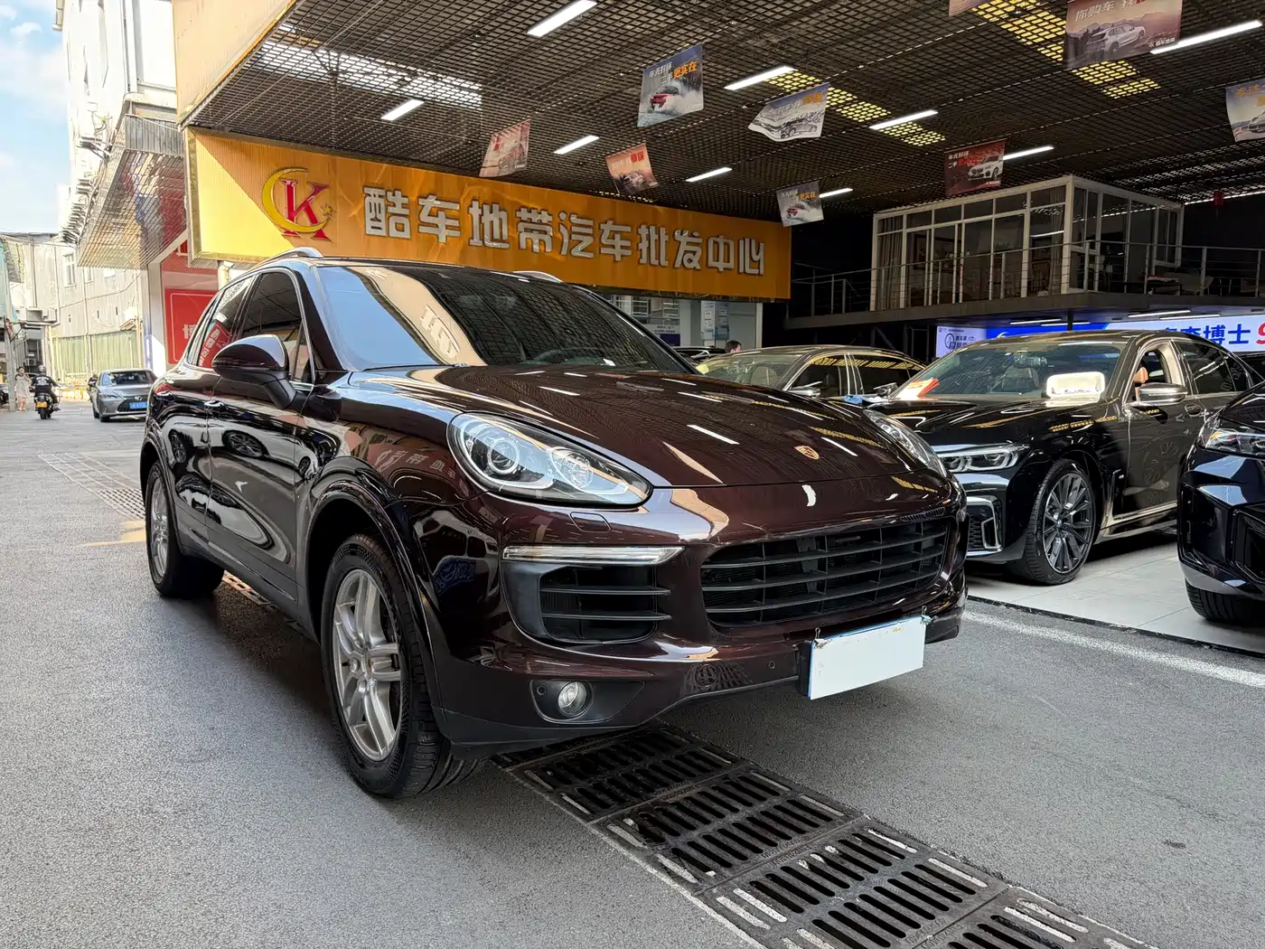 Фото 3 - Porsche Cayenne