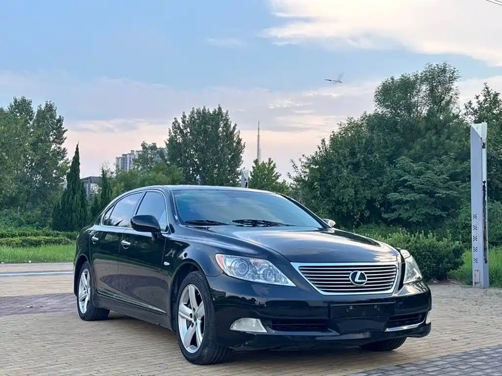 Lexus LS 2007 2006 460L