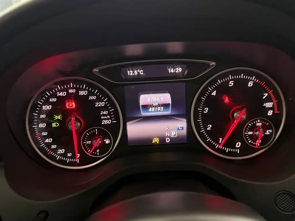 Mercedes-Benz A-Class (Import) 2017 Facelift A 200 Dynamic фото 22