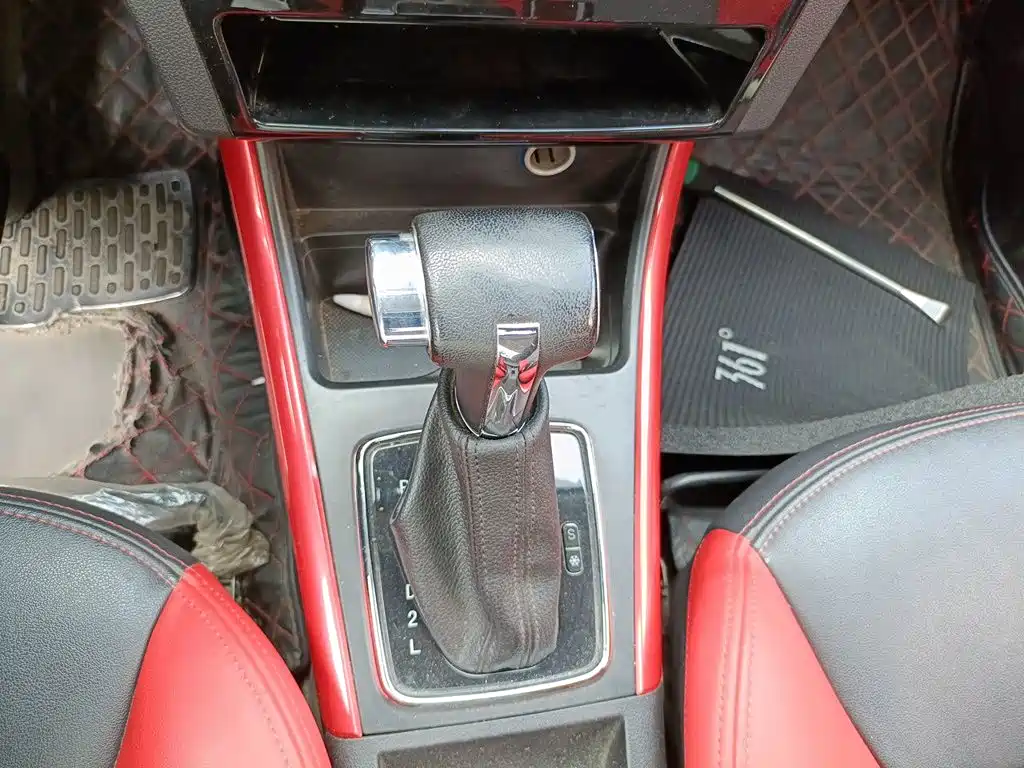 BAIC Senova X25 2017 2015 1.5L Automatic Luxury